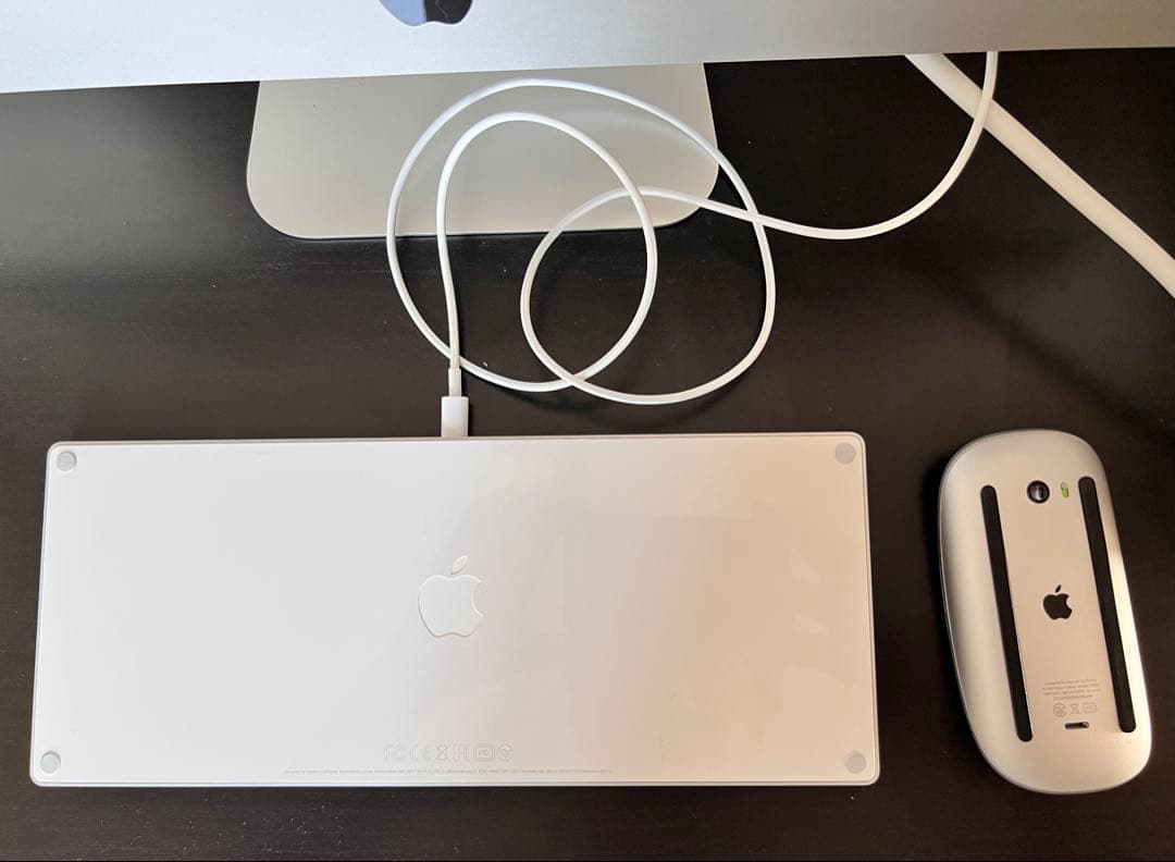 【中古】iMac 21.5 2017 メモリ8GB/1TB 付属品・箱あり