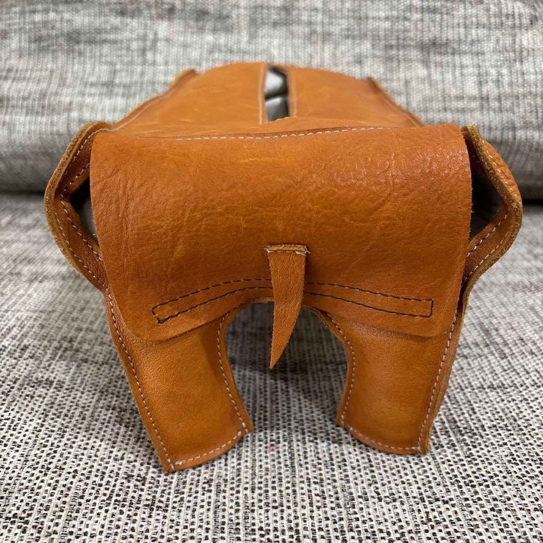 BEERBELLY 象のティッシュボックス　皮製品