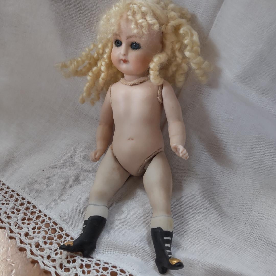 ミニョネット　アンティークドールリプロ　Eilysia　ケストナー　アイリシア