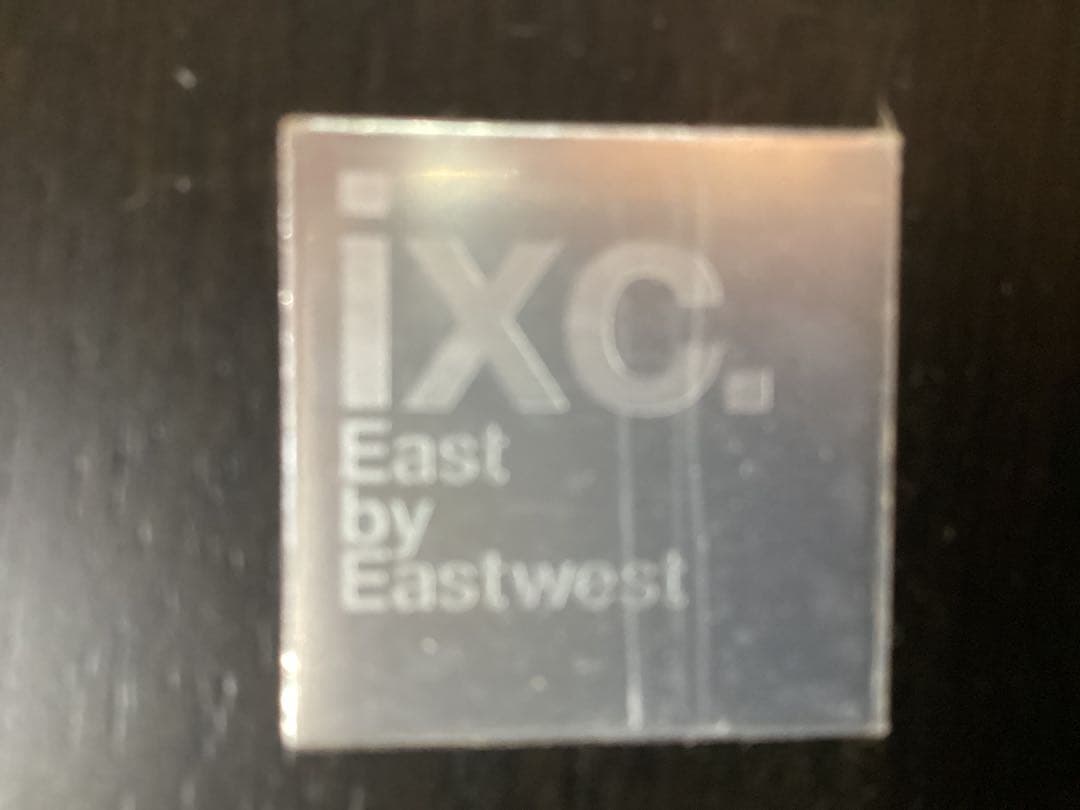 カッシーナ　イクスシー　サイドテーブル　テーブル　机