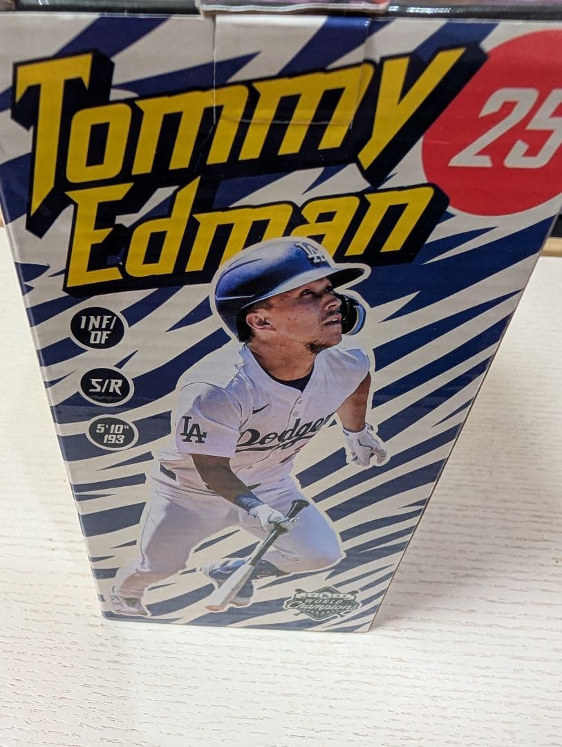 トミー・エドマン フィギュア 25号