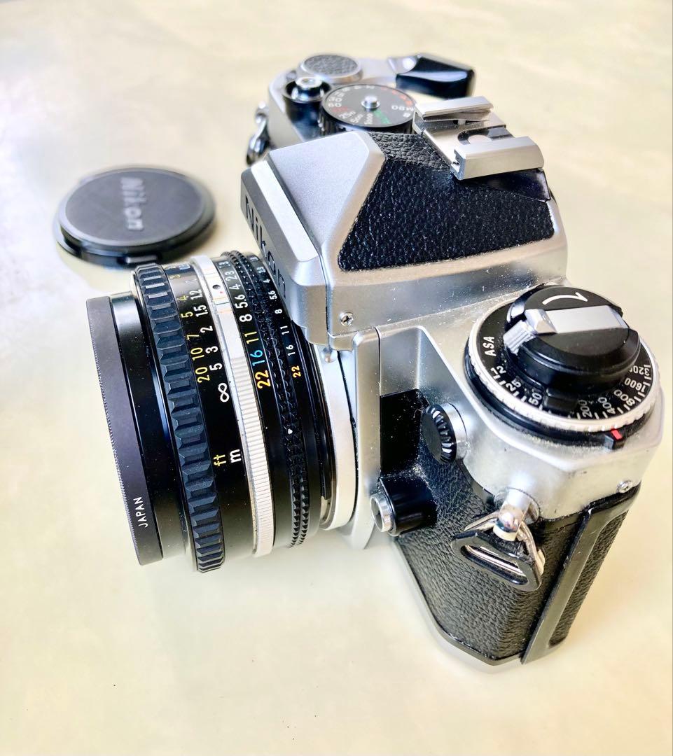 Nikon FE一眼レフカメラ Nikkor 50mm f/1.8 革ケース付き