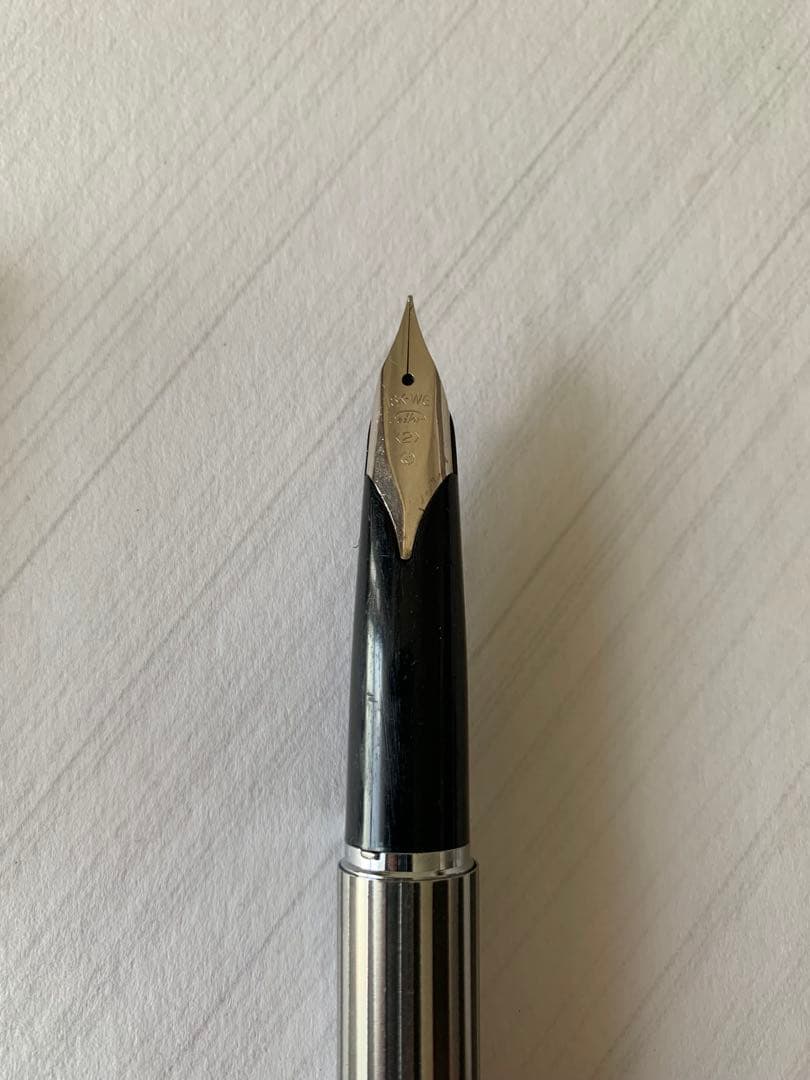 SAILOR（セーラー） 蝕刻 万年筆 18K WG ペン先