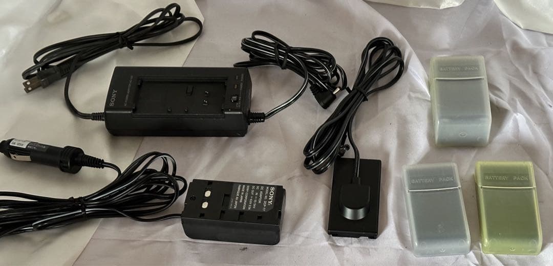 【値下】【希少】Sony CCD-V5000 VideoHi8 PRO 付属品付