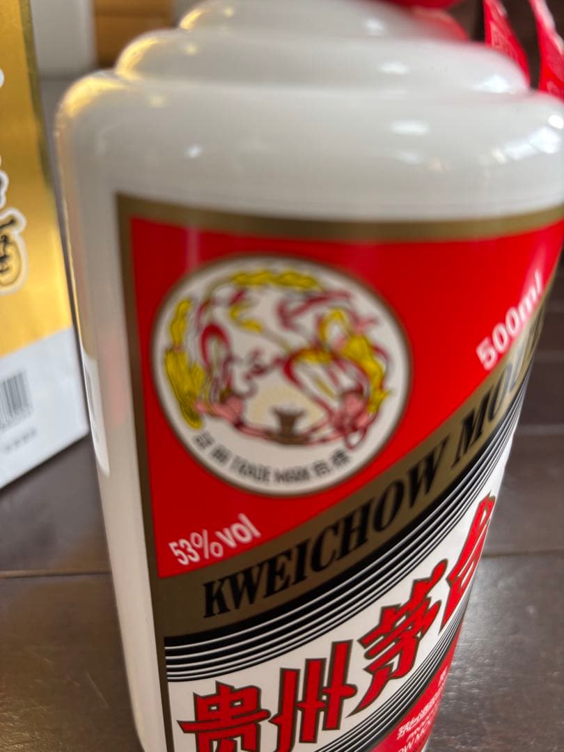 貴州茅台酒　マオタイ酒　天女ラベル　500ml 53% 2025