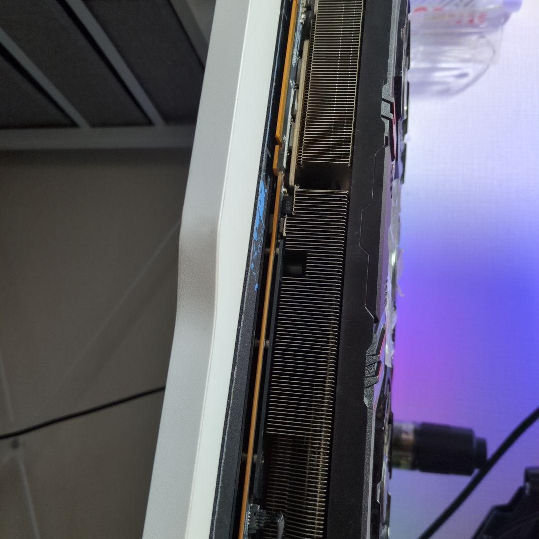 Radeon RX 6800 XT グラフィックボード