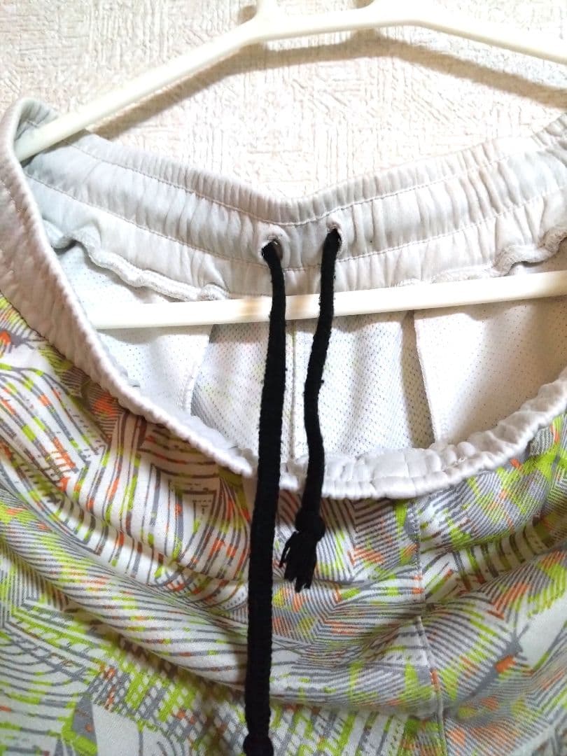 ヨネックスホワイト系ゲームウェア上下セット L