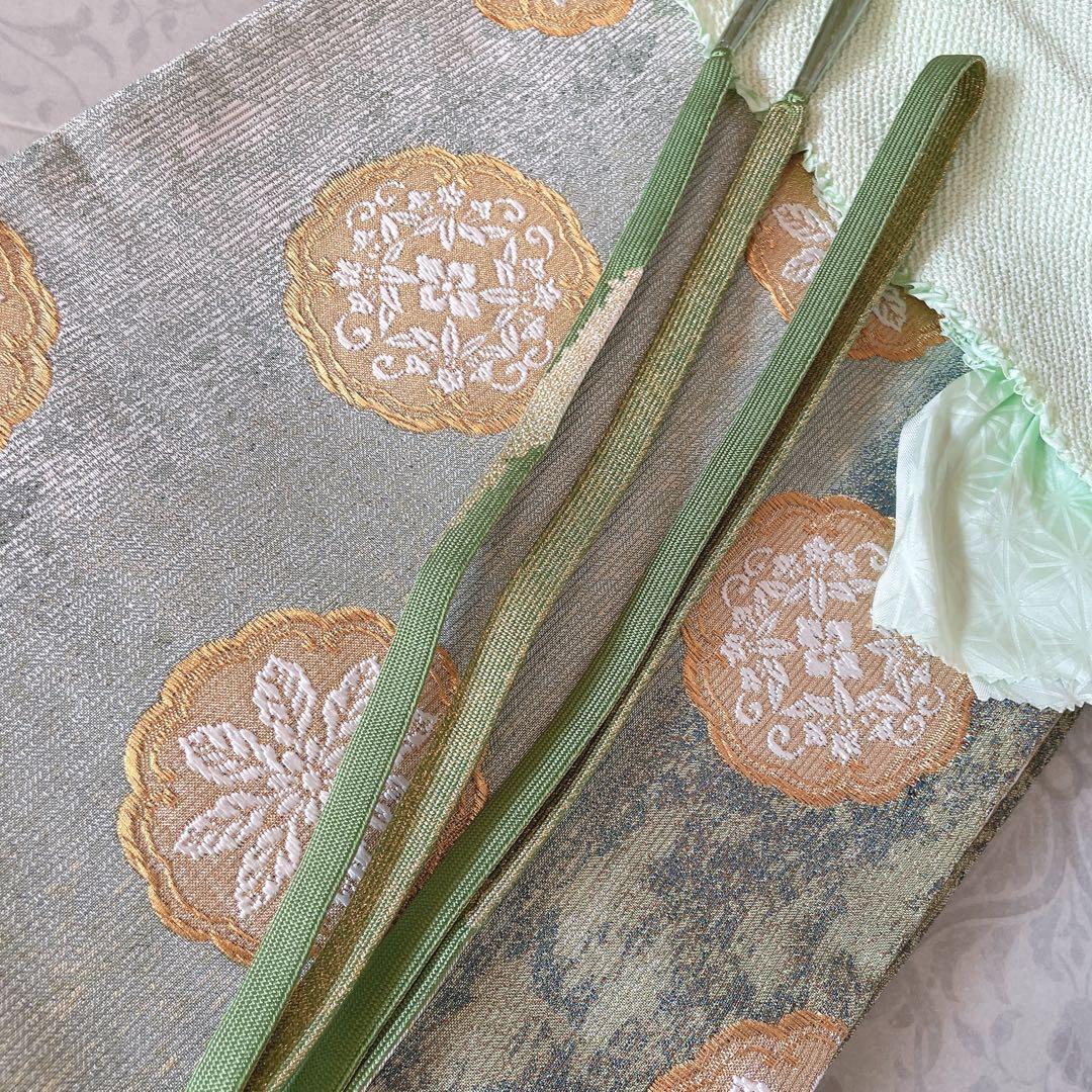 訪問着のみ　鏡裏紋　金彩加工　繊細な柄　入学式　卒業式　着物　Q4