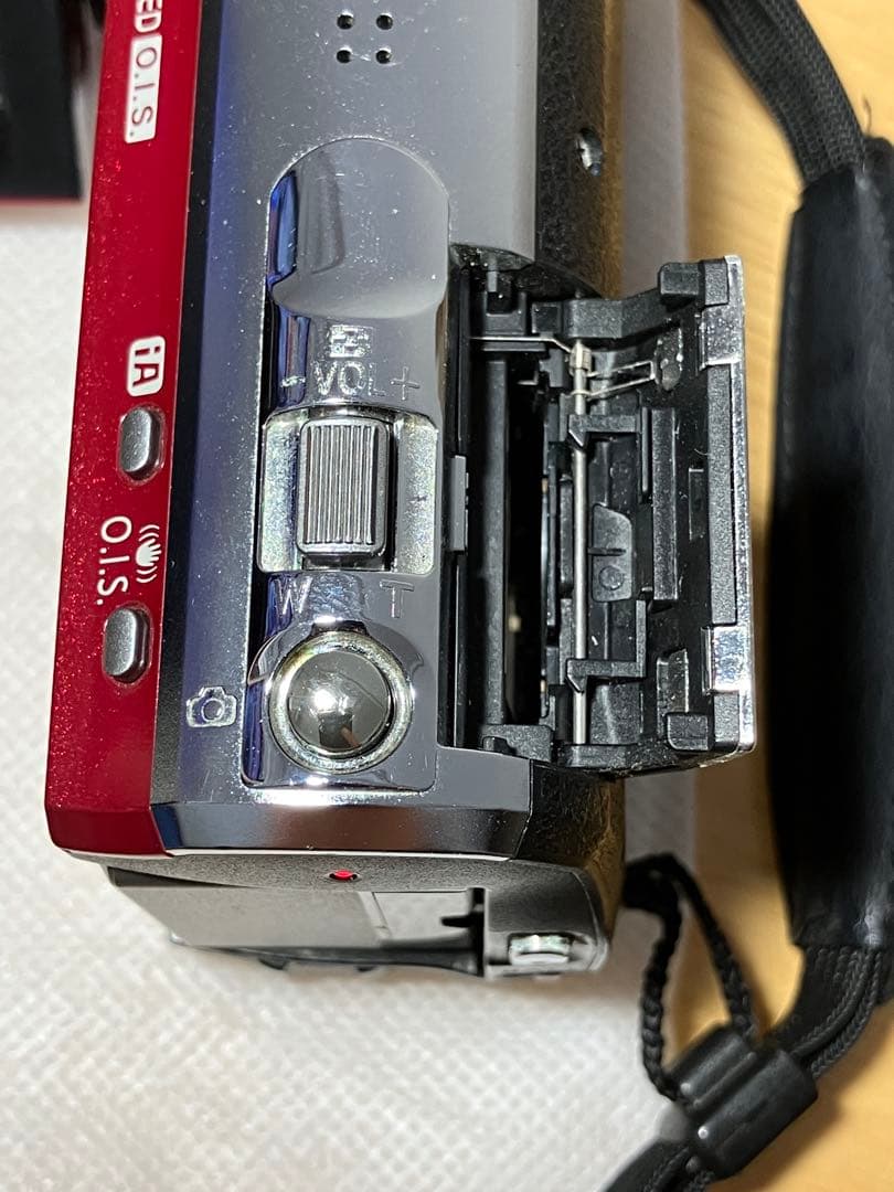 Panasonic HDC-TM30 32GB レッド