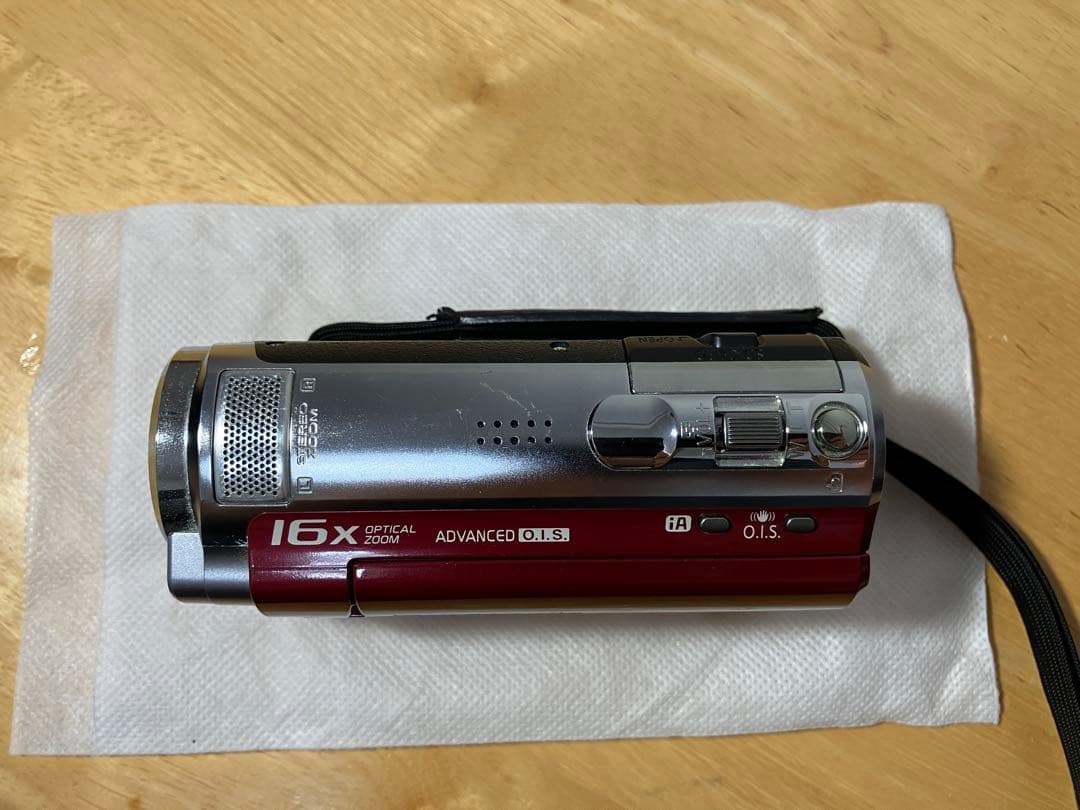 Panasonic HDC-TM30 32GB レッド