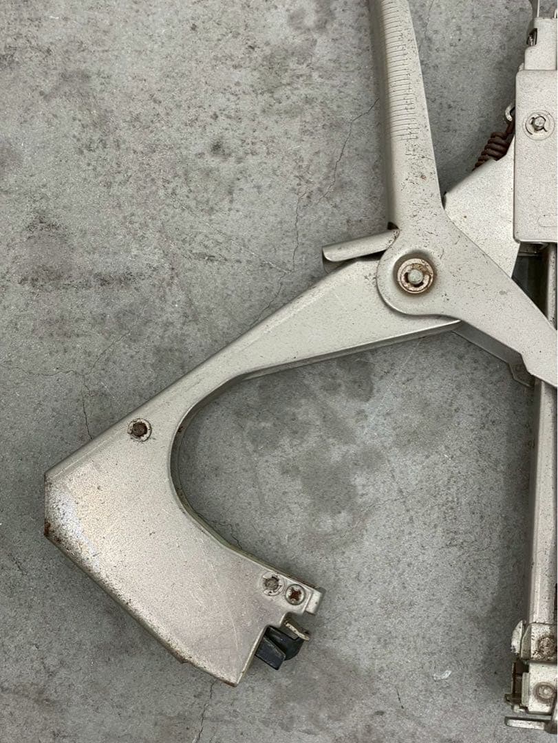 【名機】MAX マックス 園芸用結束機 テープナー HT-B 2台セット