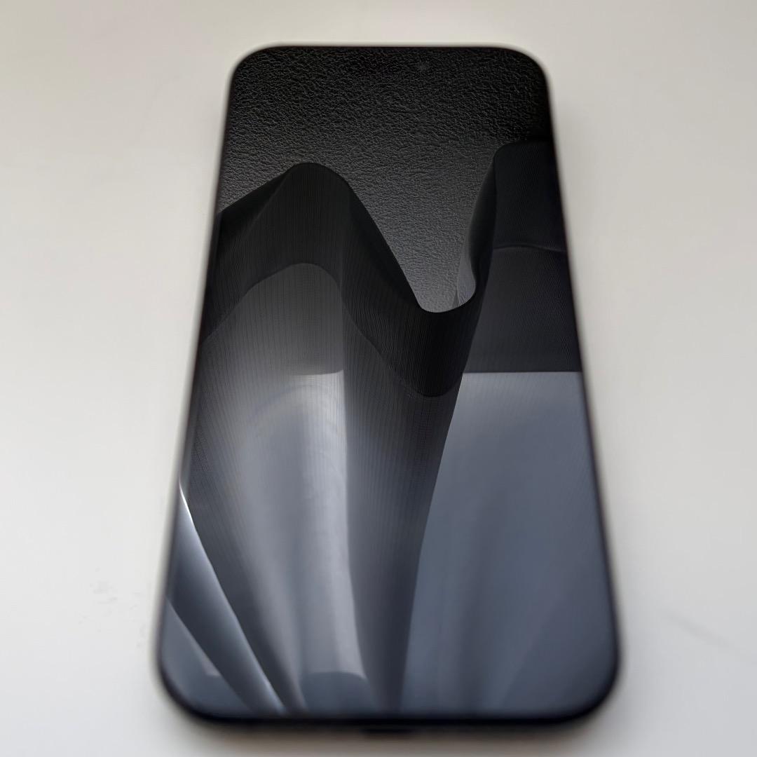 iPhone 15 Pro 256GB ブラックチタニウム SIMフリー