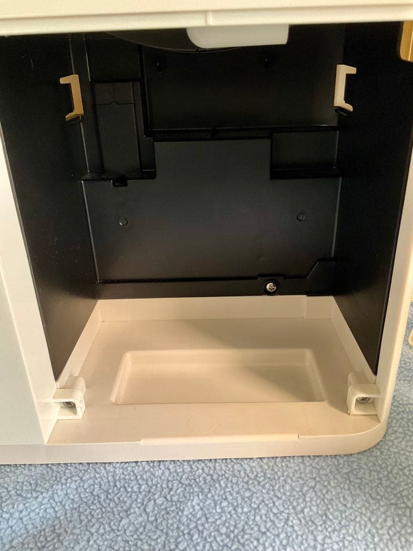 コロナ　衣類乾燥除湿機　2022年製　乾燥機　除湿機