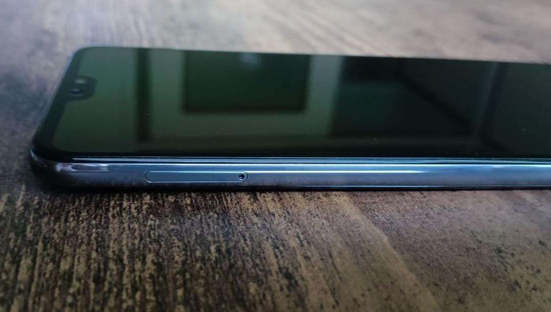 SIMロック解除済　美品HUAWEI P20 Pro HW-01K本体のみ