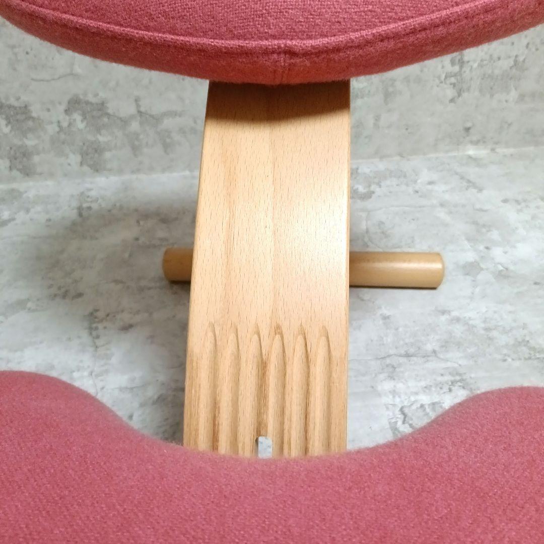 本日限定バランスチェア balans EASY バランスイージー 学習椅子ピンク