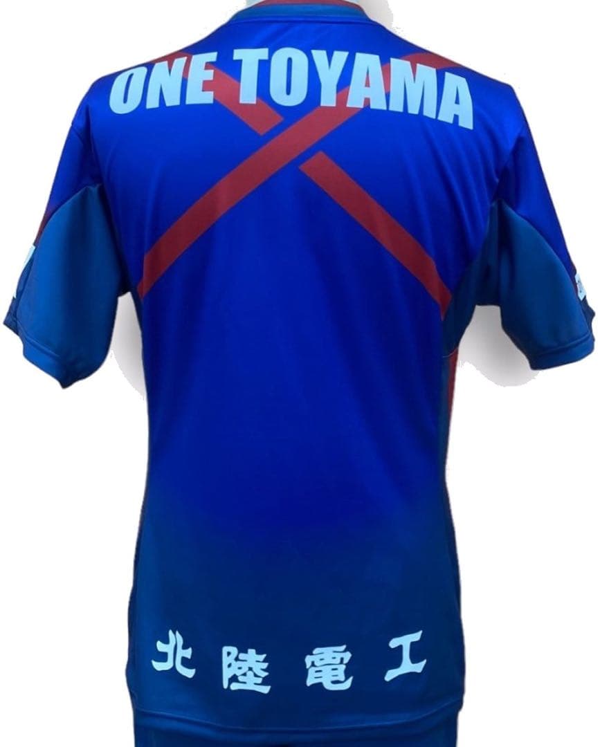 アルトゥール・シルバ 選手　直筆サイン入り ユニフォーム