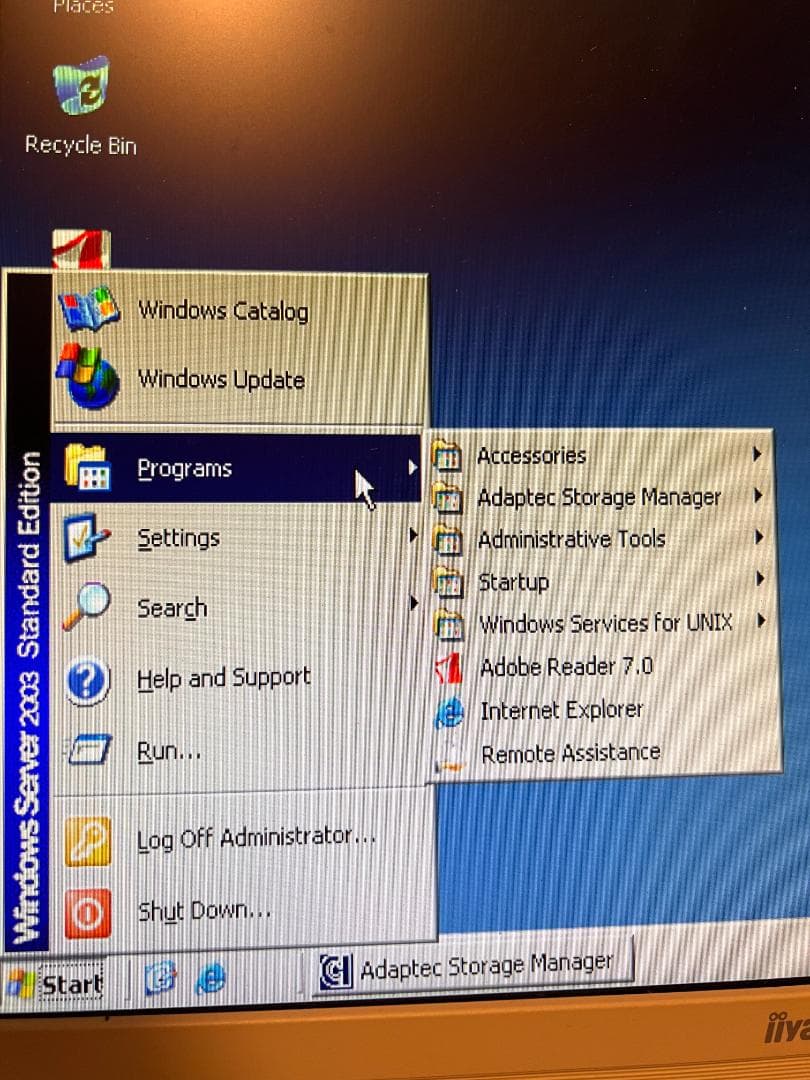 HP ProLiant ML110 Storage Server 作動確認済