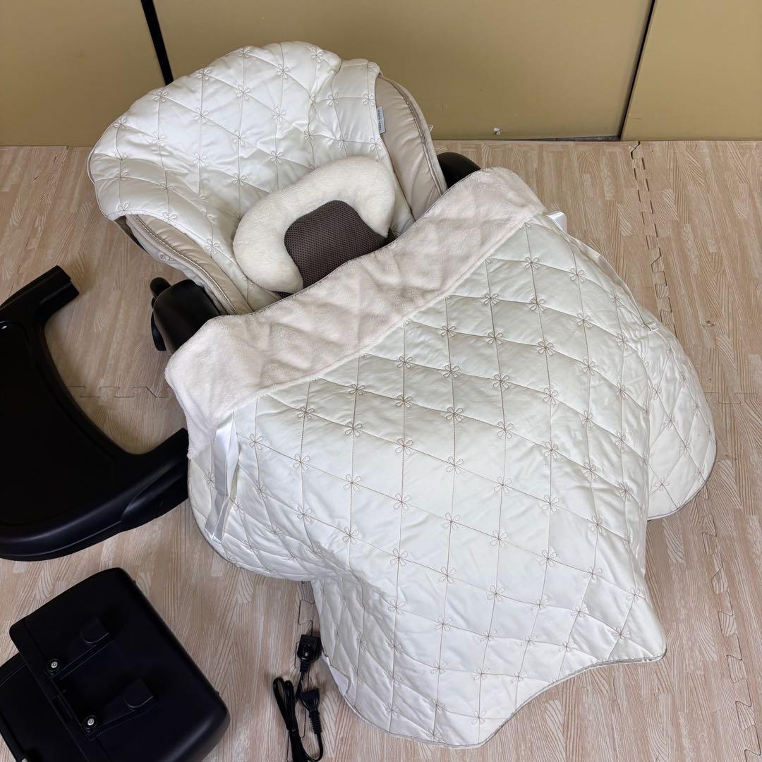 クリーニング済☆美品☆　コンビ　電動式　フェアレット　オートスイング　ラグジュア