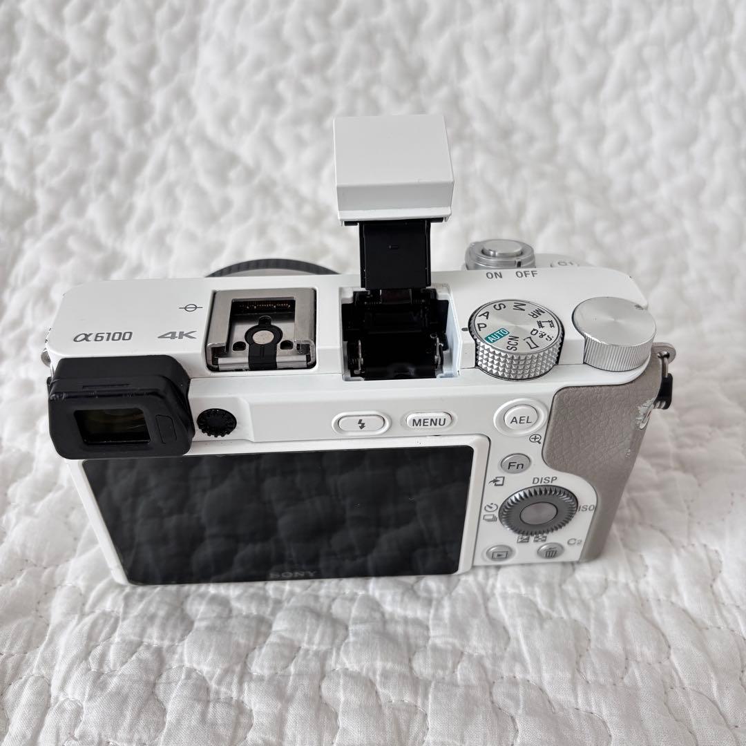 SONY α6100 ILCE-6100 ボディ 本体　パワーズームレンズセット