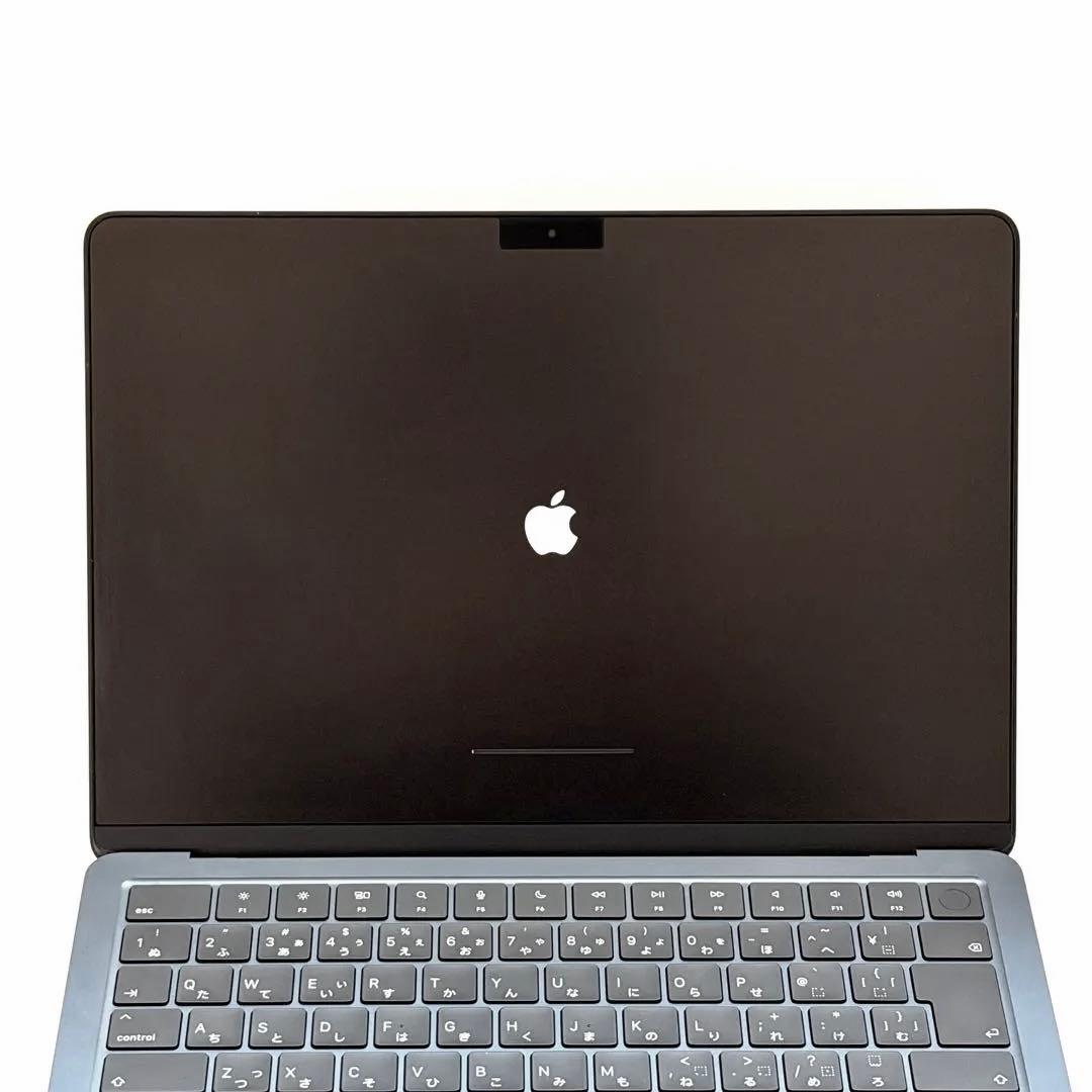 MacBook Air M2 13インチ バッテリー最大容量100%　【極美品】