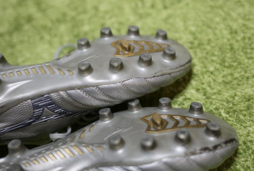 美品 モレリアネオIV β JAPAN P1GA254004ギャラクシーシルバー