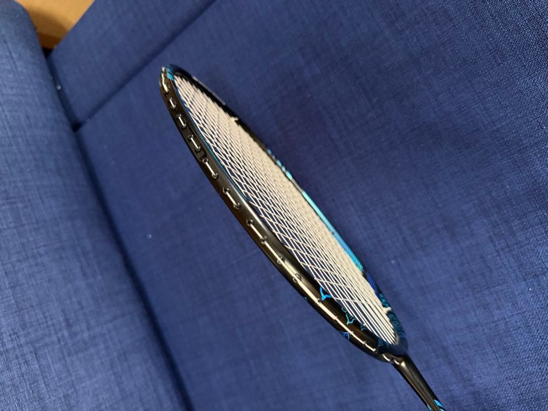 フライパワー メテオ バドミントン ラケット 4U ヘッドヘビー