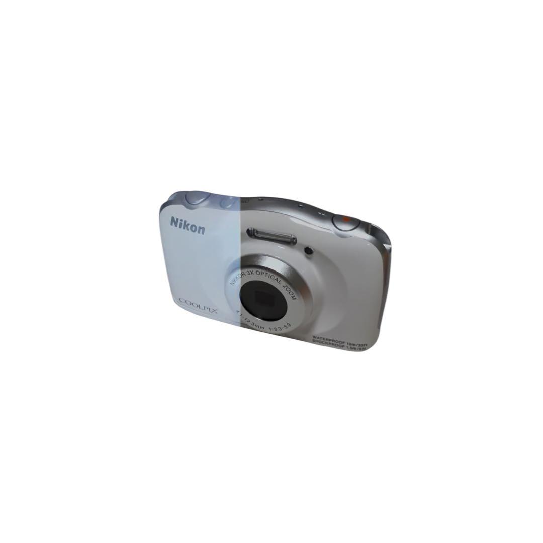 (完品・美品)Nikon COOLPIX S33 防水デジカメ 付属品完備