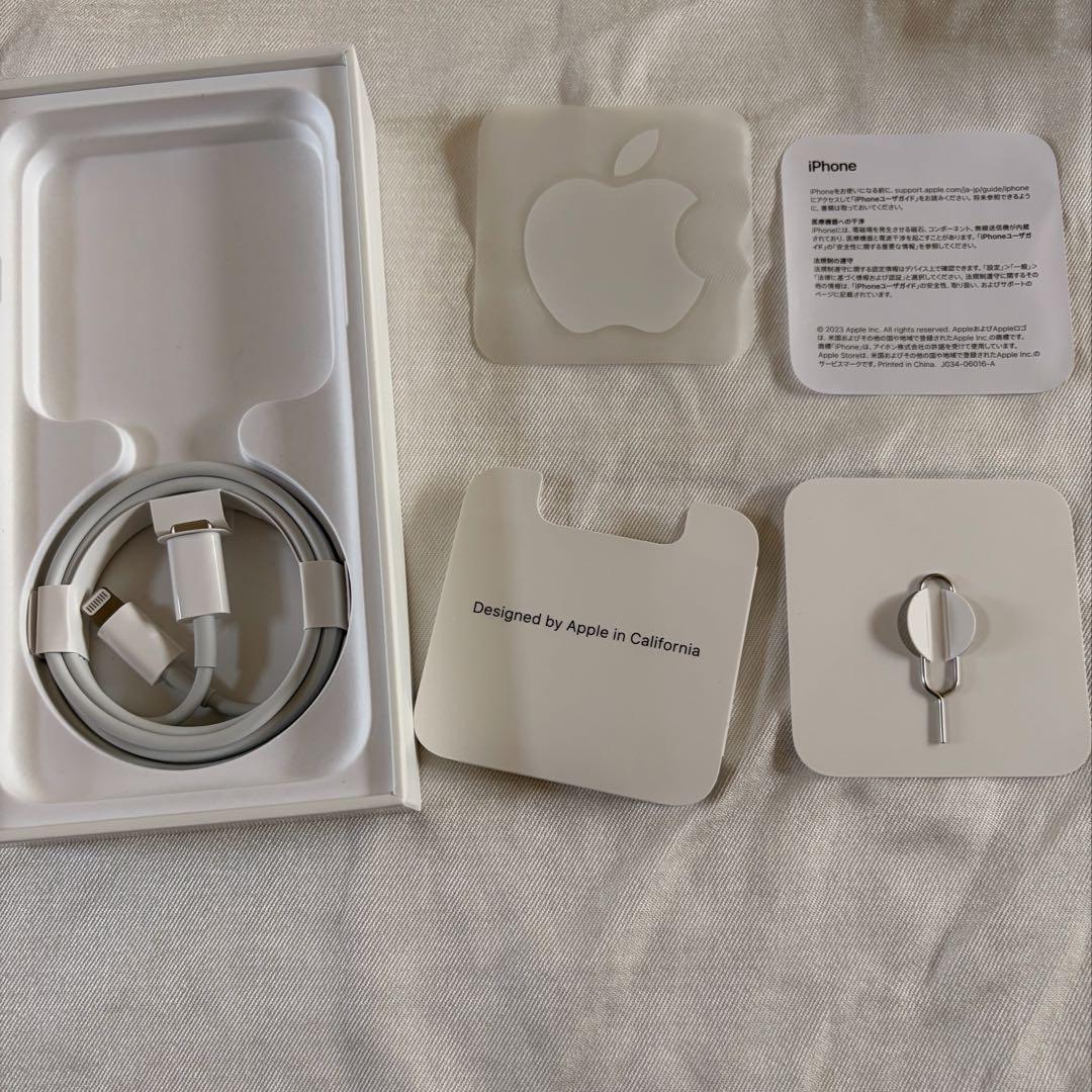 iphone se 第3世代 128gb SIMフリー　ミッドナイト