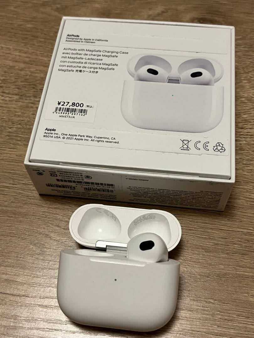 AirPods (第3世代)右耳＋充電ケース＋外箱