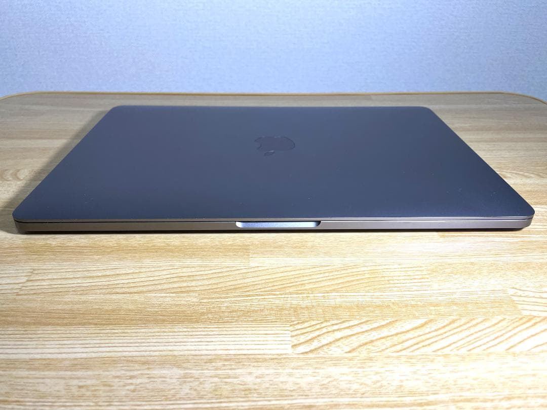 MacBook Pro 13\" 2019 16GB / 512GB / US配列
