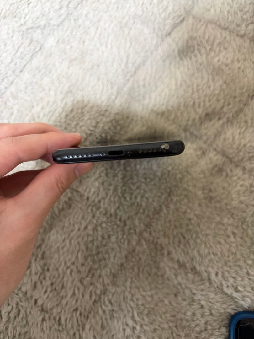 Apple iPhone se2 128GB ブラック　本体