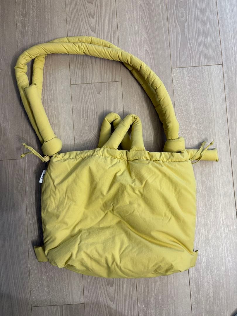 OLEND イエロー ショルダーバッグ 丸型