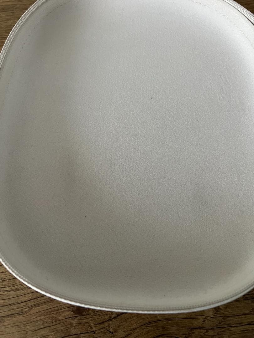 バウワースアンドウィルキンス　px8　タン