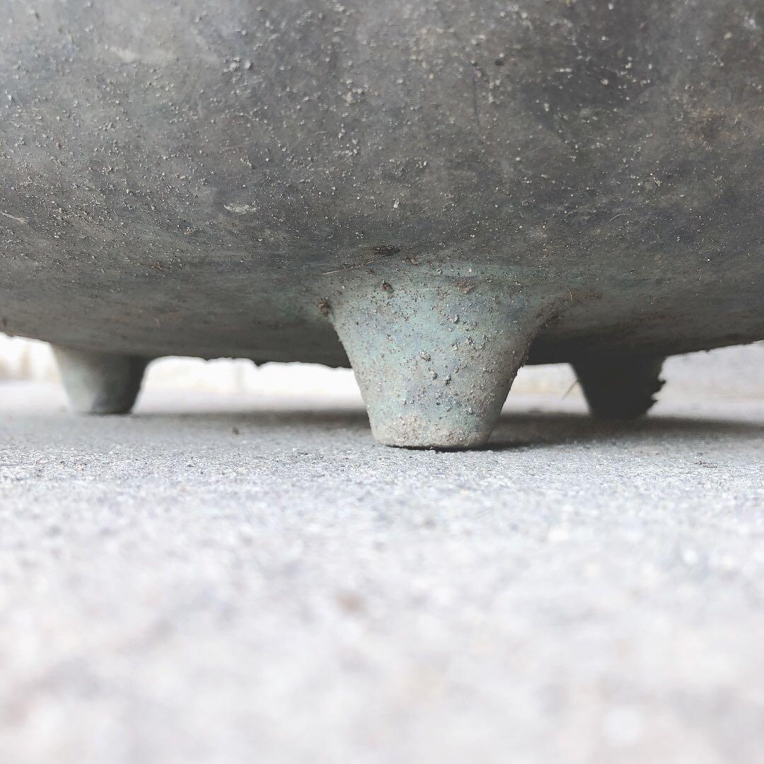 金属製火鉢