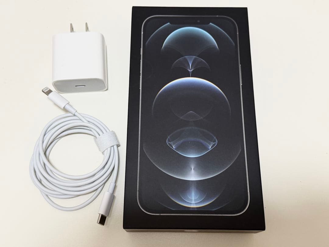 iPhone 12 Pro Max シルバー 128GB SIMフリー