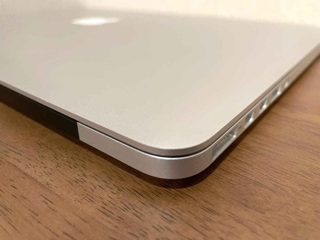 MacBook Pro 15\"　2014　i7　16/251GB　まずまず美品！