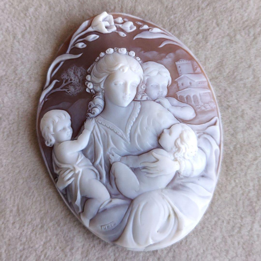 幸せの形　母の愛　シェル　カメオ　ルース