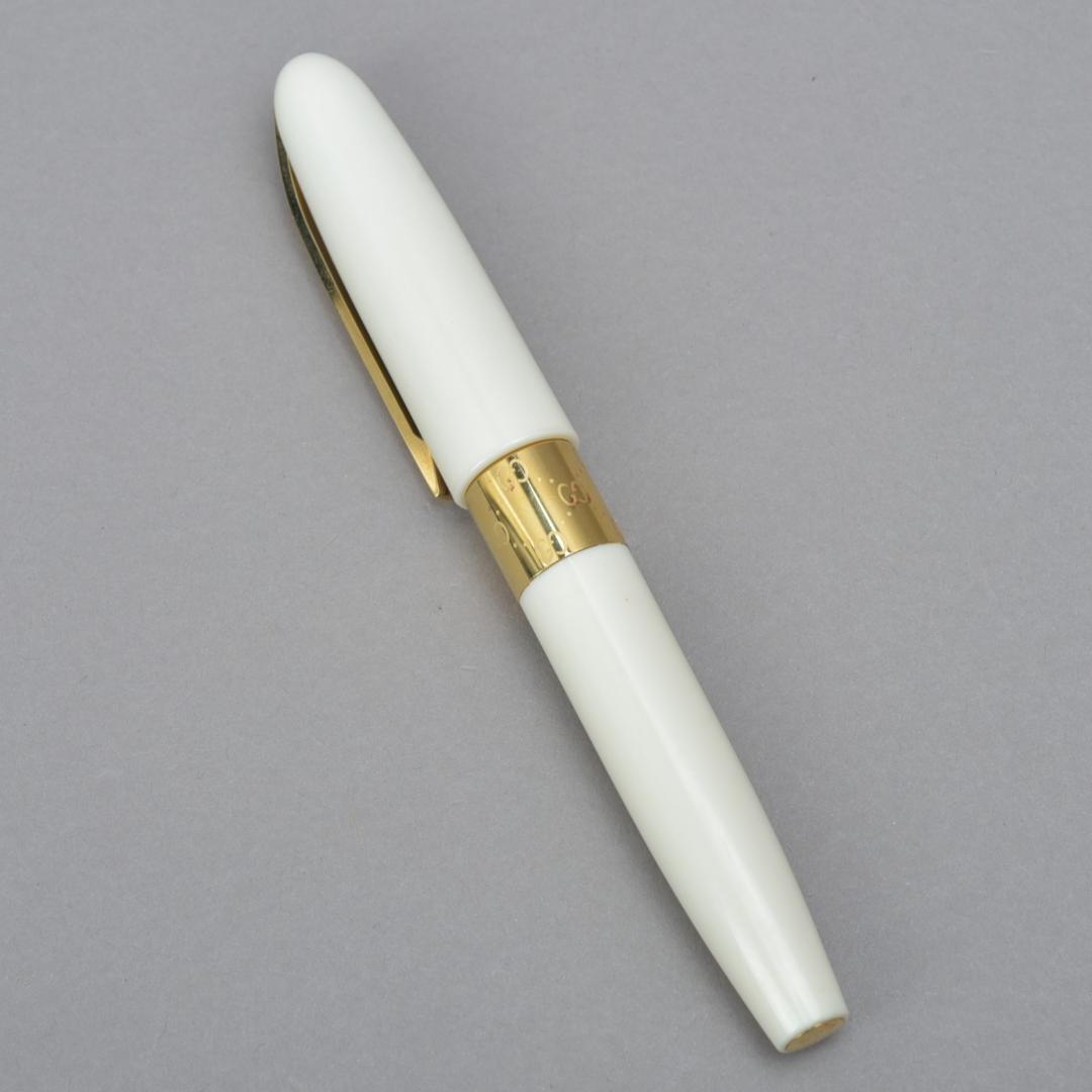 美品 グッチ GUCCI ボールペン GG ホワイト ゴールド キャップ式 文具