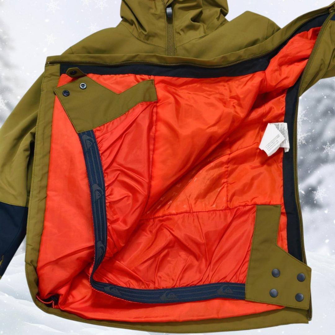 未使用級 QUIKSILVER スノボウェア 上下セット カーキ 130