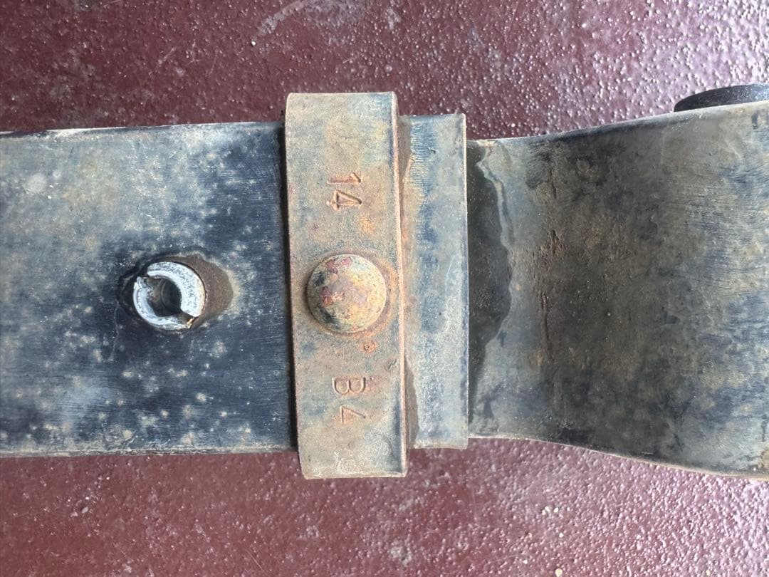 バモス　ABA-HM1サスペンションアーム 板バネ　ダウンサス