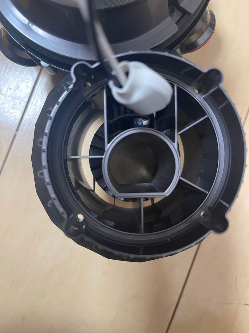 す*る様 【美品】dyson V10 SV12　純正フロアドック付エコーモード6