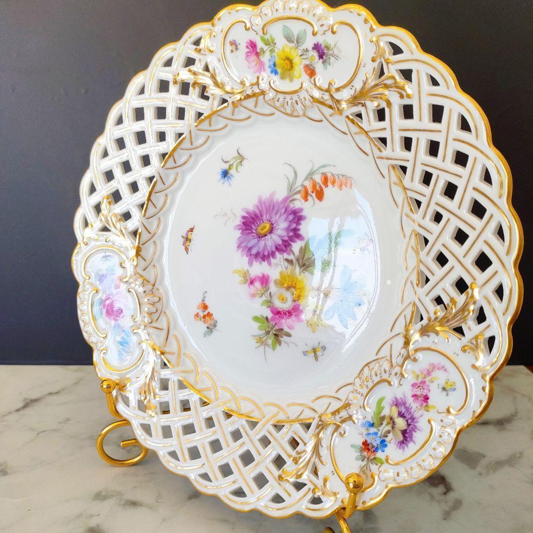 マイセン フワラーブーケ 金彩 昆虫 透かしプレート １級品 美品 ローズ小花③