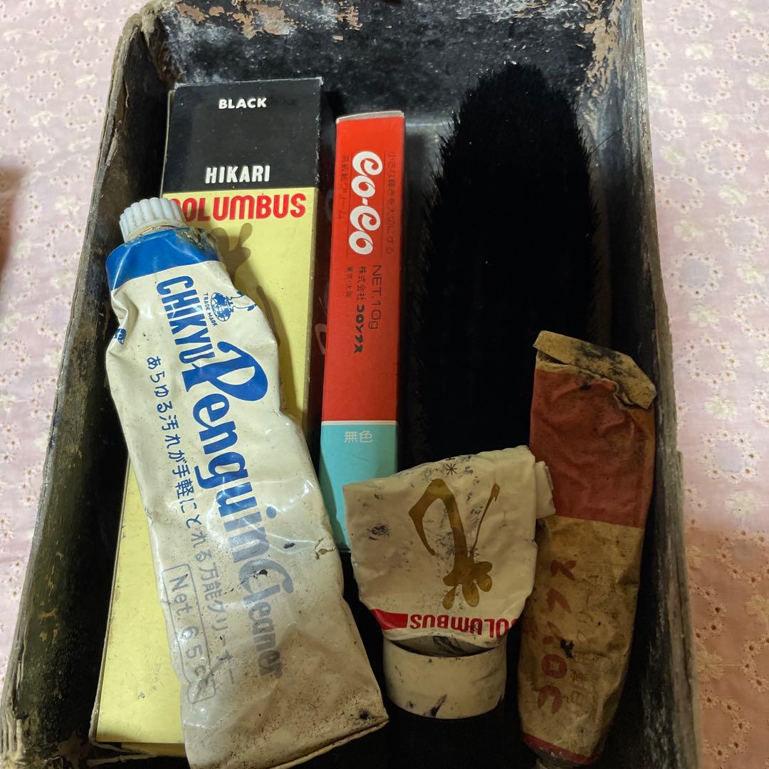 昭和レトロ　靴磨き箱　中身入り。