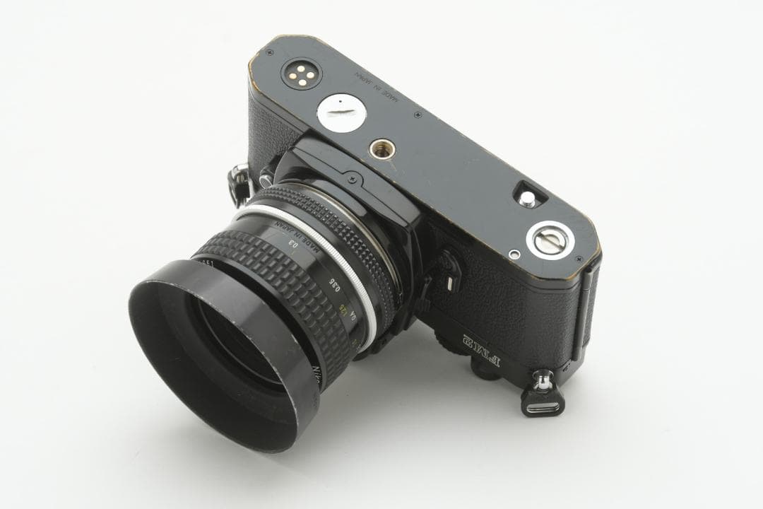 Nikon FM-2+モータードライブMD-12,レンズ28mm f/2.8