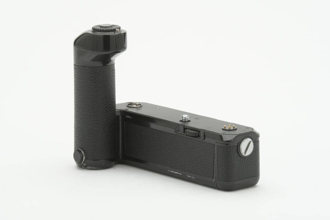 Nikon FM-2+モータードライブMD-12,レンズ28mm f/2.8