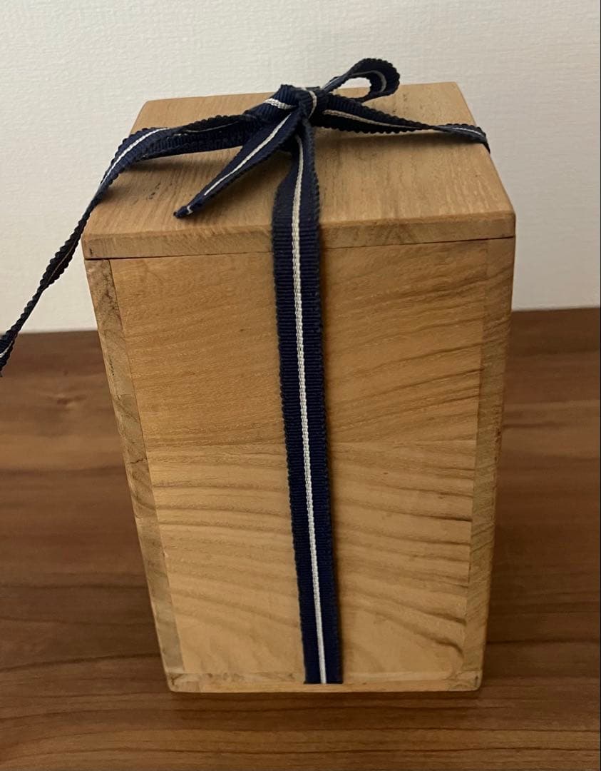 九谷焼 九谷庄三 赤絵獅子摘み角香炉 箱付き