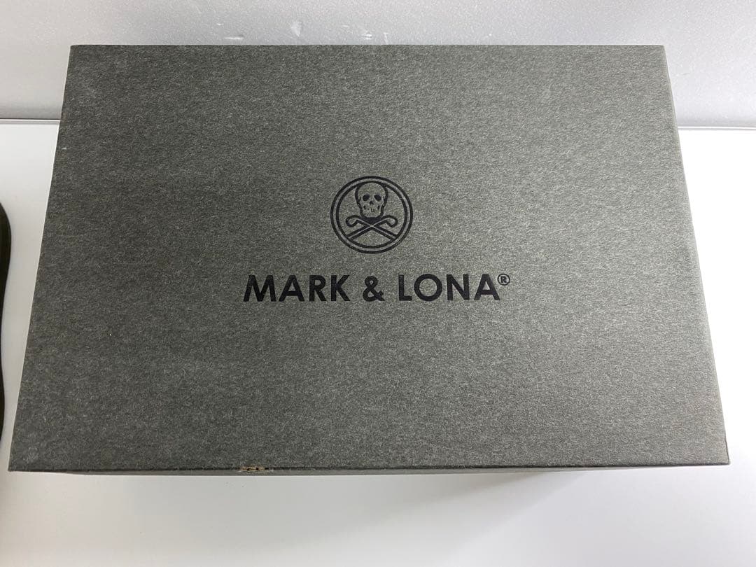 MARK&LONA マークアンドロナ エンボスキルトスカルスニーカー　26㌢