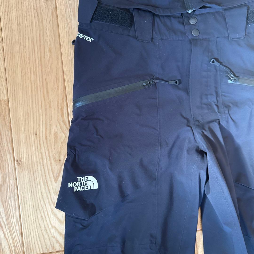 ノースフェイス　スノーウェア　Sサイズ　ゴアテックス　ビブパンツ　ユニセックス