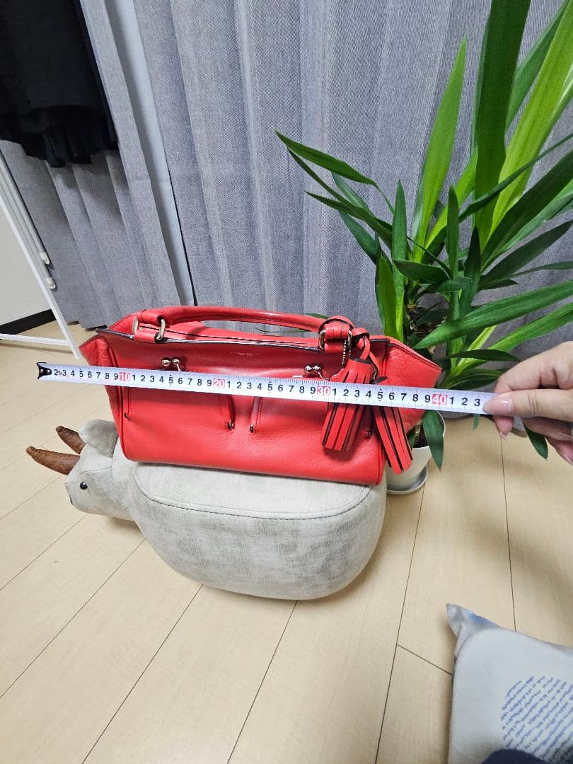 美品　COACH 赤 ハンドバッグ 高さ約23cm