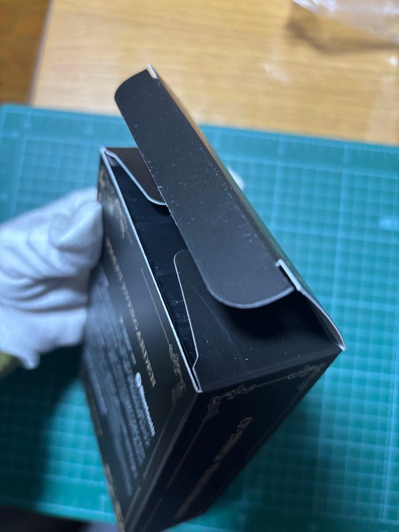 【新品・未使用品】ヴァイオレットエヴァーガーデン コラボモデル イヤホン